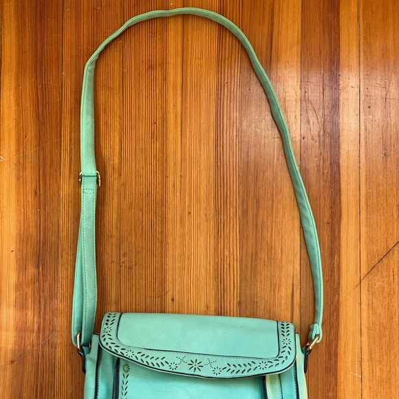 Turquoise Purse - Picture 2 of 2